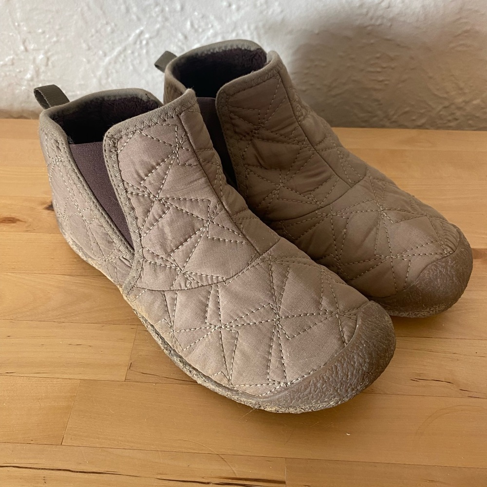 Keen Quilted Booties